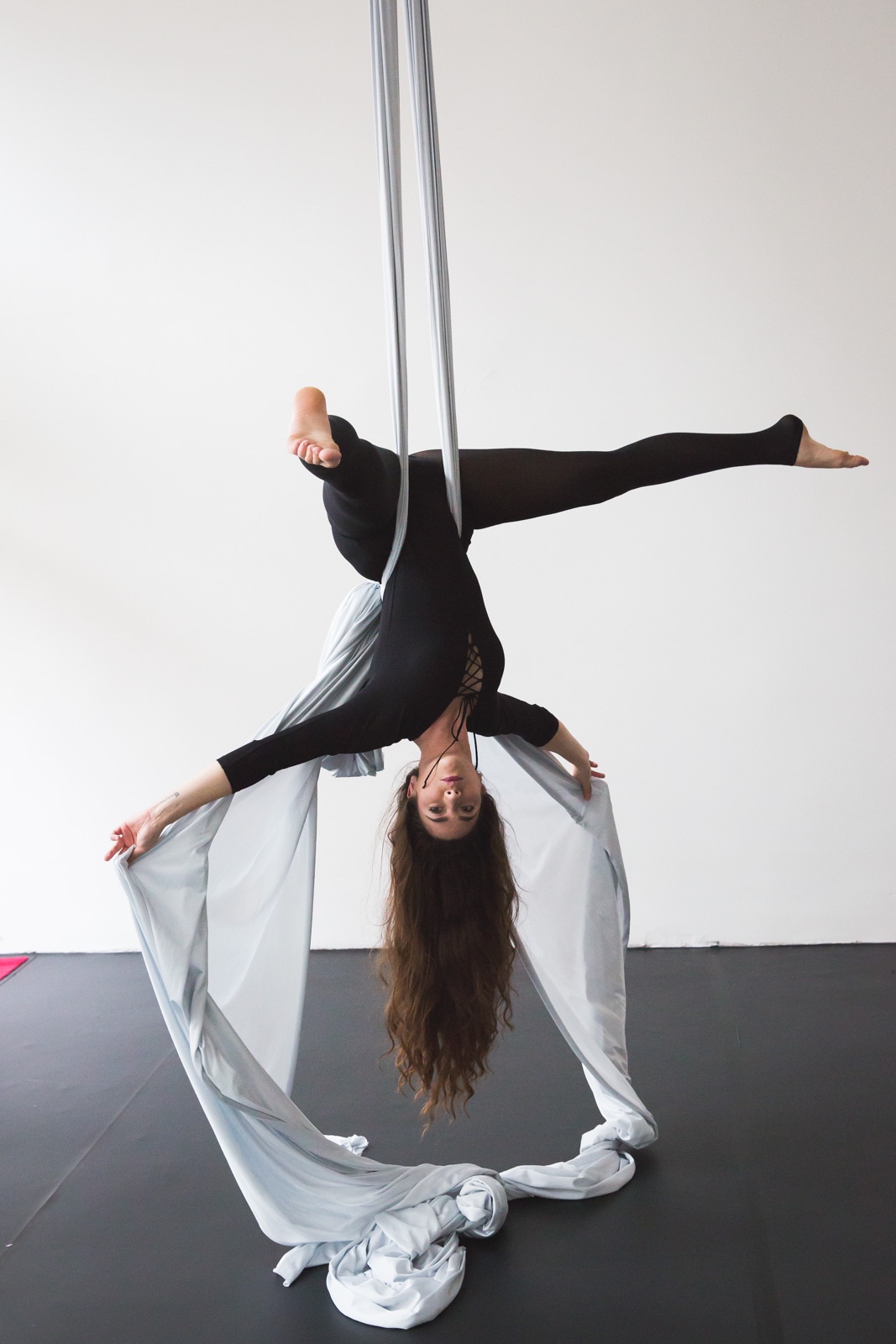 Sport Update Aerial Silk Dance, My New Passion the ladies.