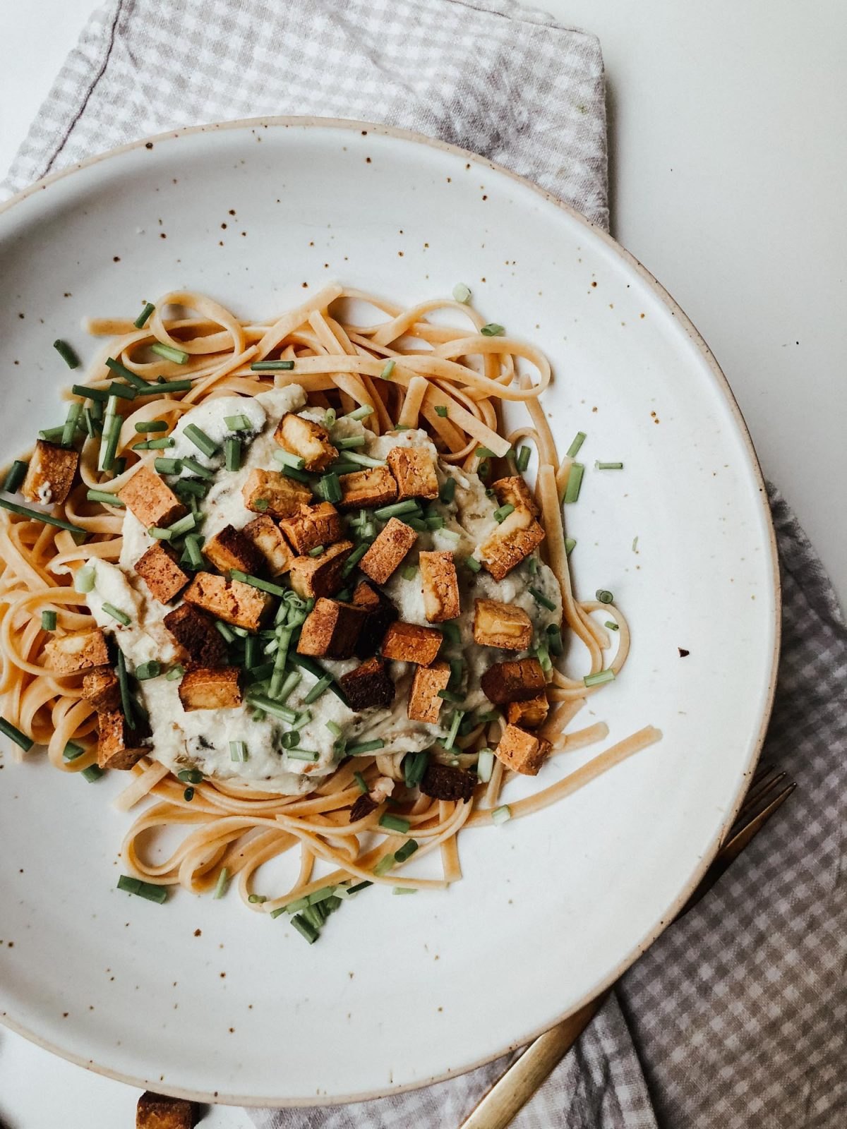 Vegane Carbonara aus Cashews Gnocci & Pasta Edition the ladies.