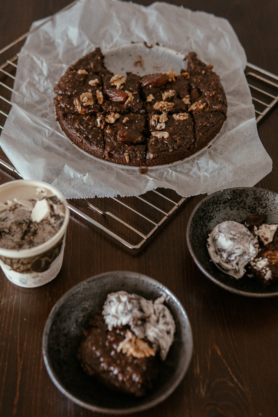 Dattel-Schoko-Brownies - the ladies.