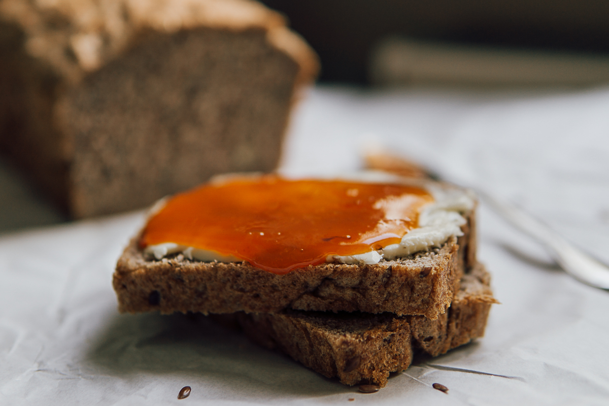 Selbst gebackenes Brot - the ladies.