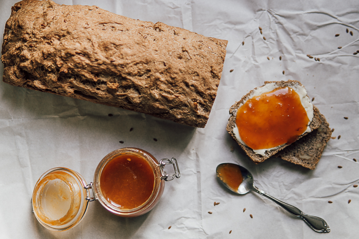 Selbst gebackenes Brot - the ladies.